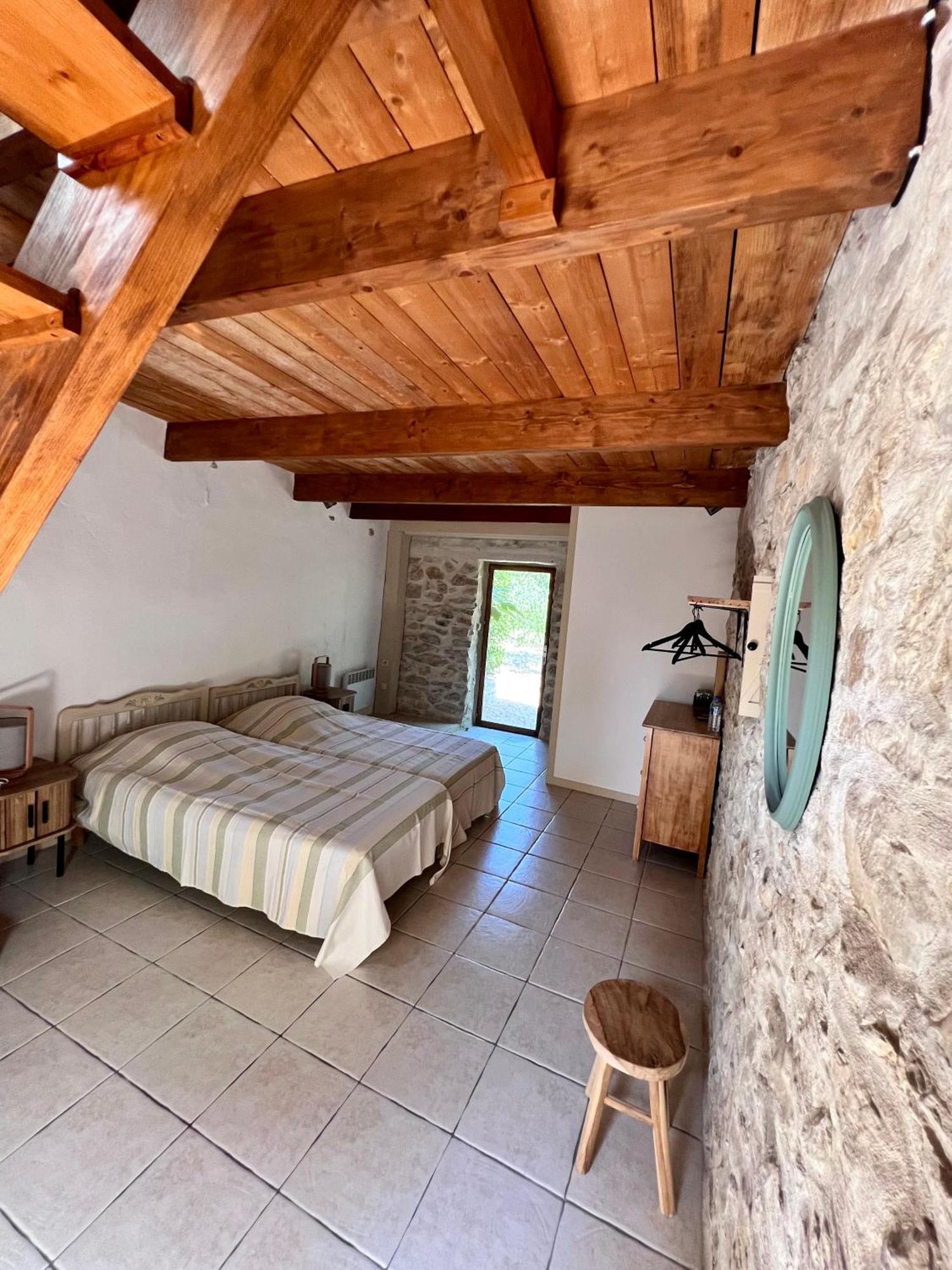 Le Mas Du Gentilhomme Chambre Lavande Orthoux-Sérignac-et-Quilhan Exterior photo